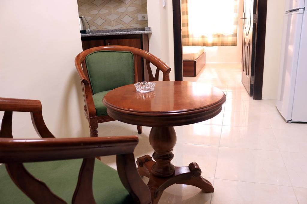 Badan Suites Safut Esterno foto
