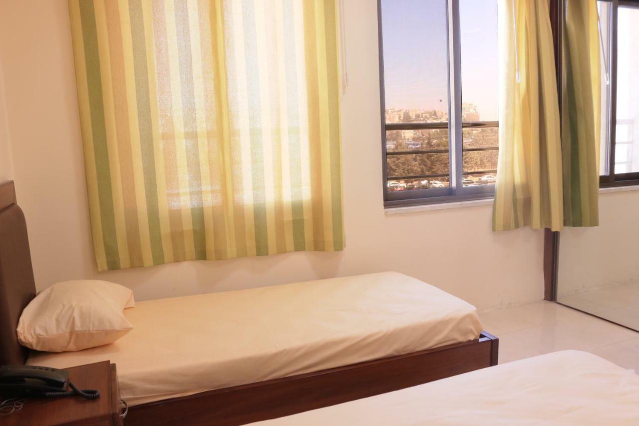 Badan Suites Safut Esterno foto