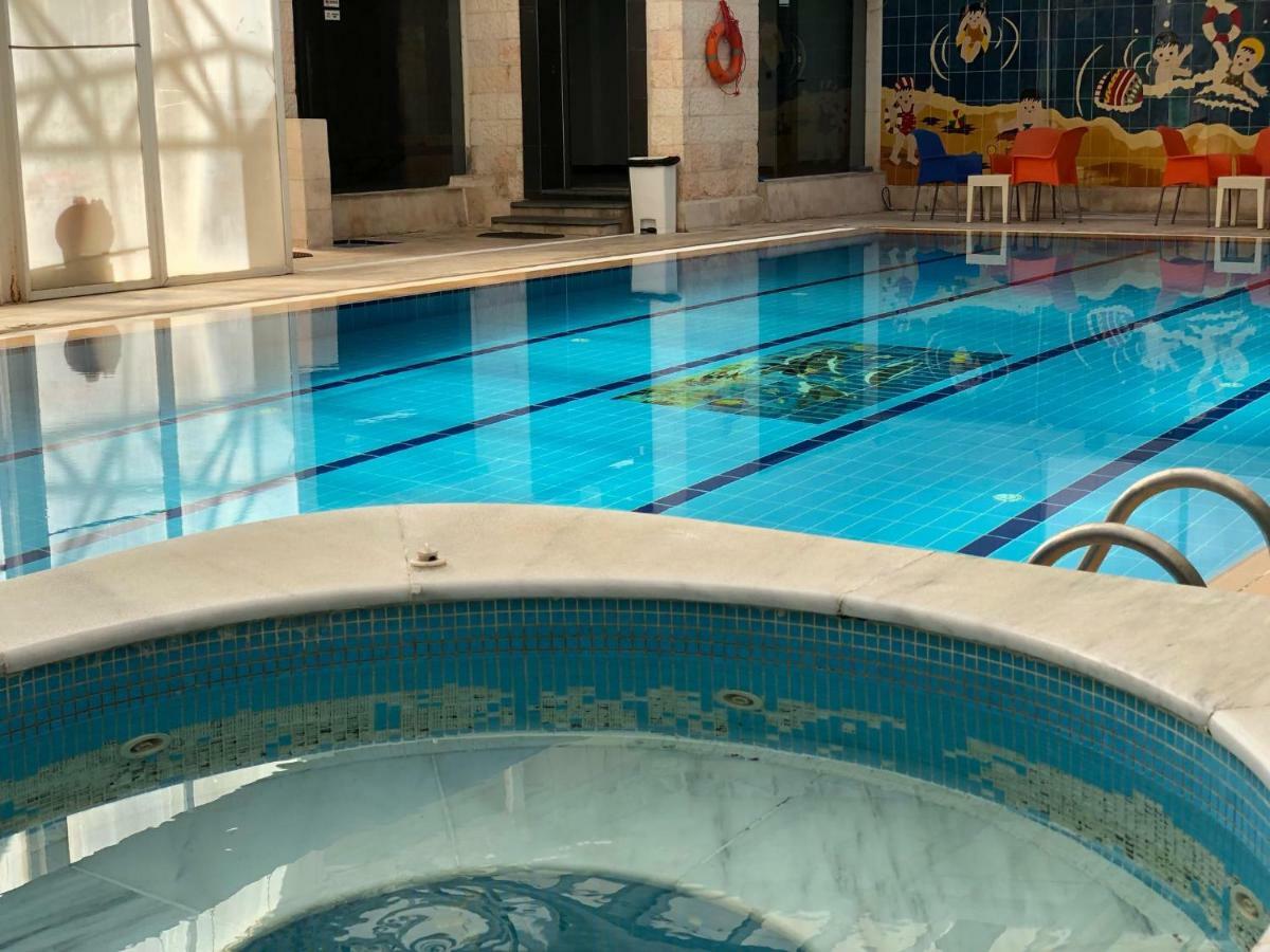 Badan Suites Safut Esterno foto